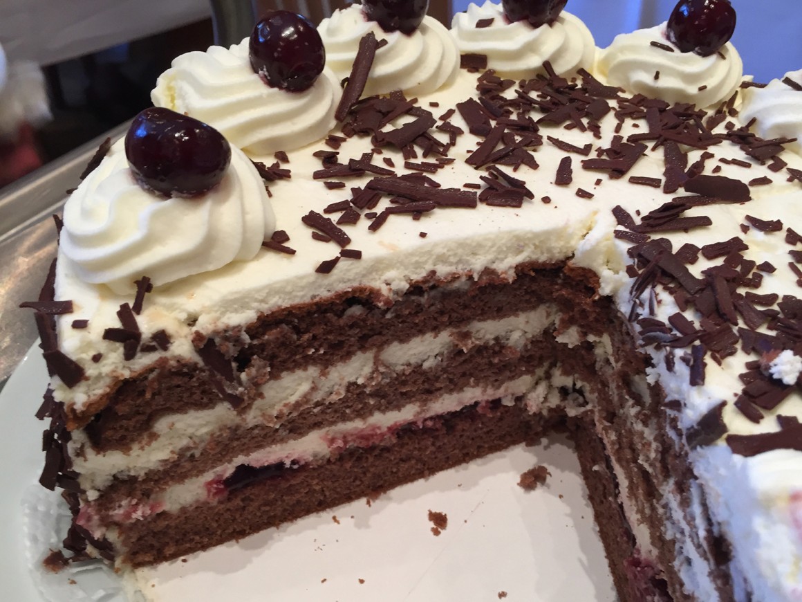 Einfache Schwarzwälder Kirschtorte