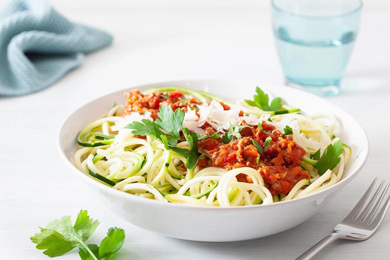Zoodles: Die perfekte Low-Carb-Alternative zu Pasta