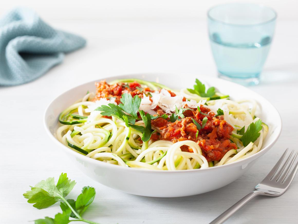 Zoodles: Die perfekte Low-Carb-Alternative zu Pasta