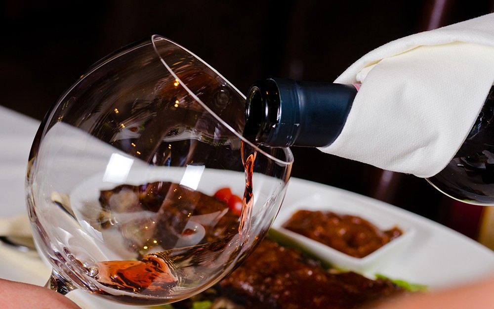 Wein und Speisen