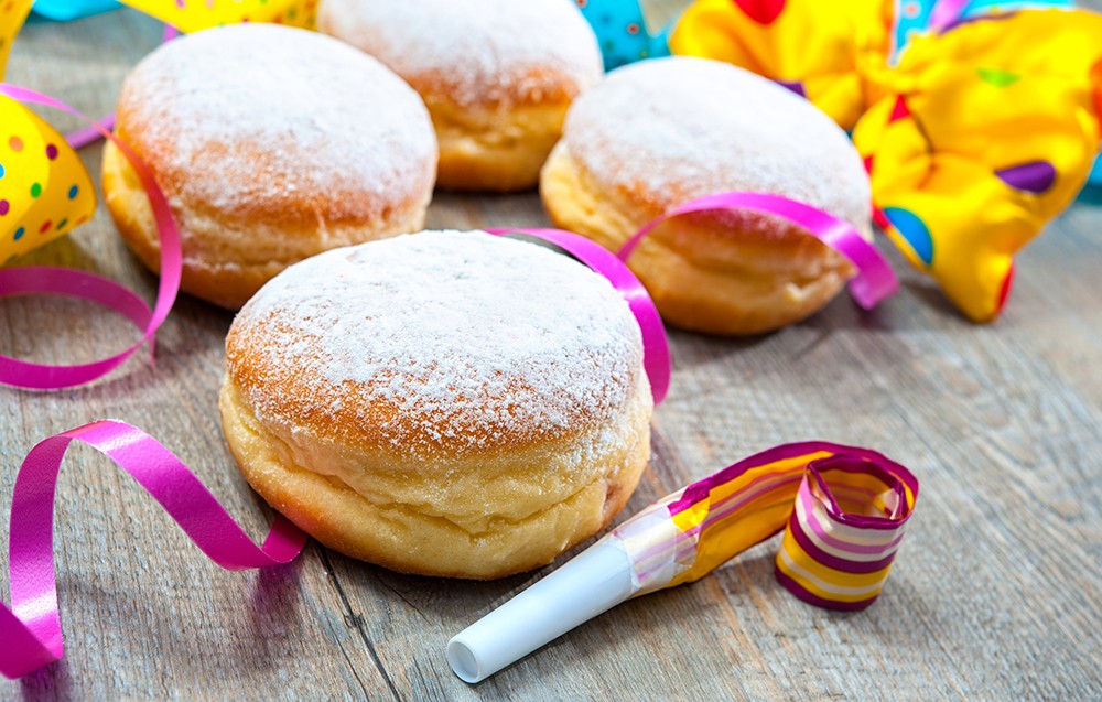 Bunte Karneval-Snacks