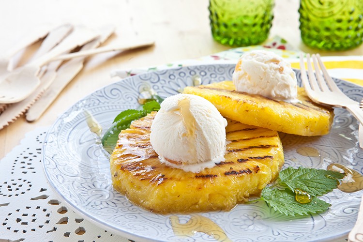 Obst grillen