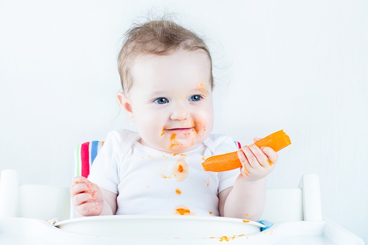 Baby Led Weaning: Sinnvolle Alternative oder gefährlicher Trend?