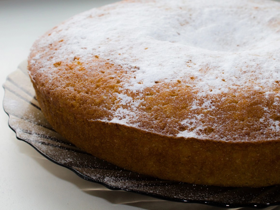 Kuchen ist nicht ganz durchgebacken