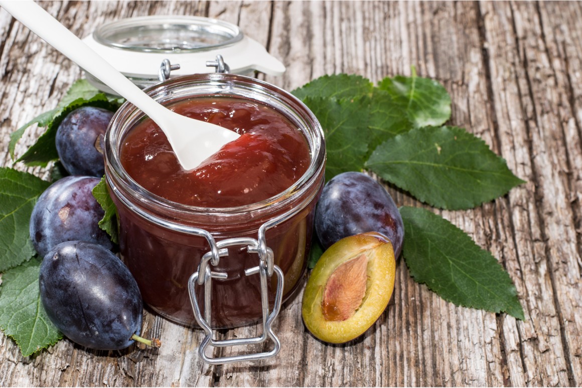 Zwetschgenmarmelade mit Amaretto
