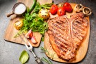 T-Bone-Steaks vom Grill