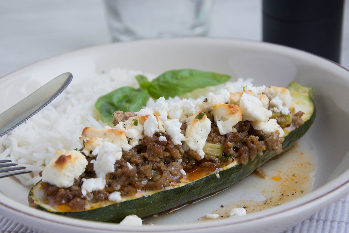 Gefüllte Zucchini