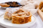 Blätterteig-Apfelstrudel