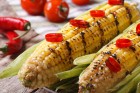 Gegrillte Maiskolben mit Chili