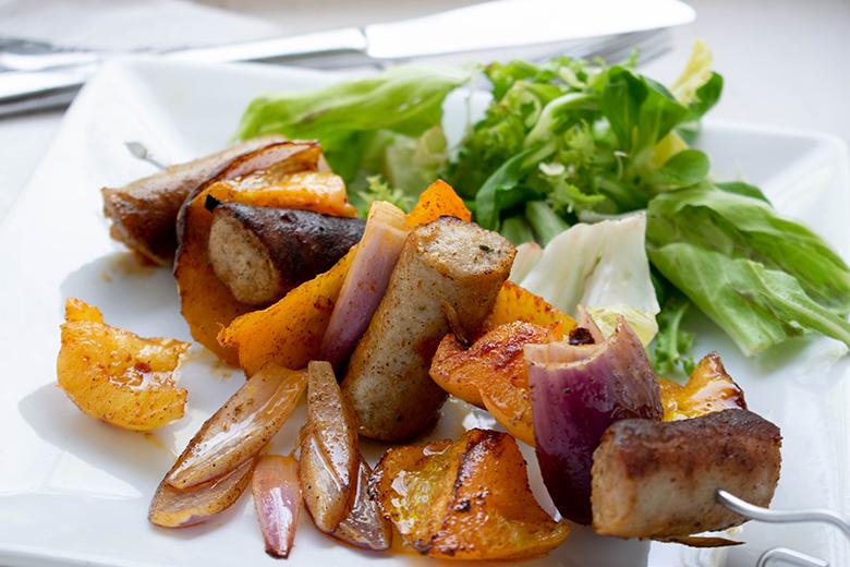 Bratwurst-Schaschlik