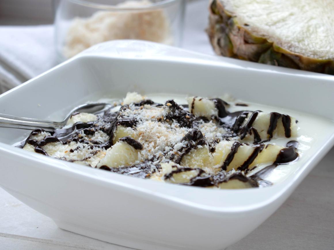 Kokos-Ananas-Bowl