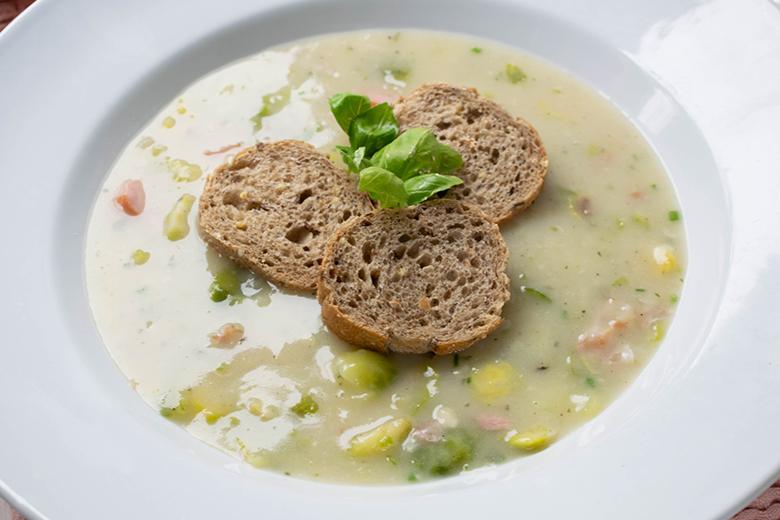 Klassische Wintersuppe