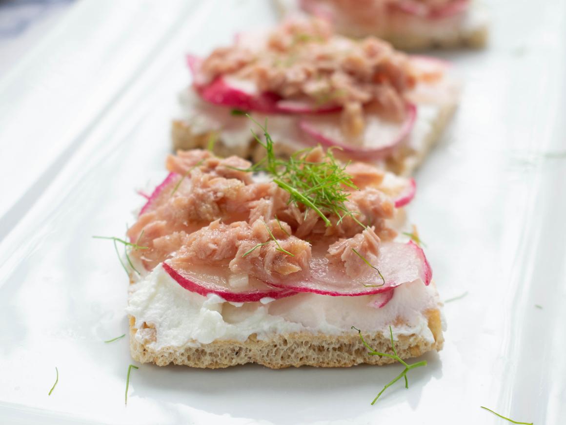 Partyhäppchen mit Thunfisch