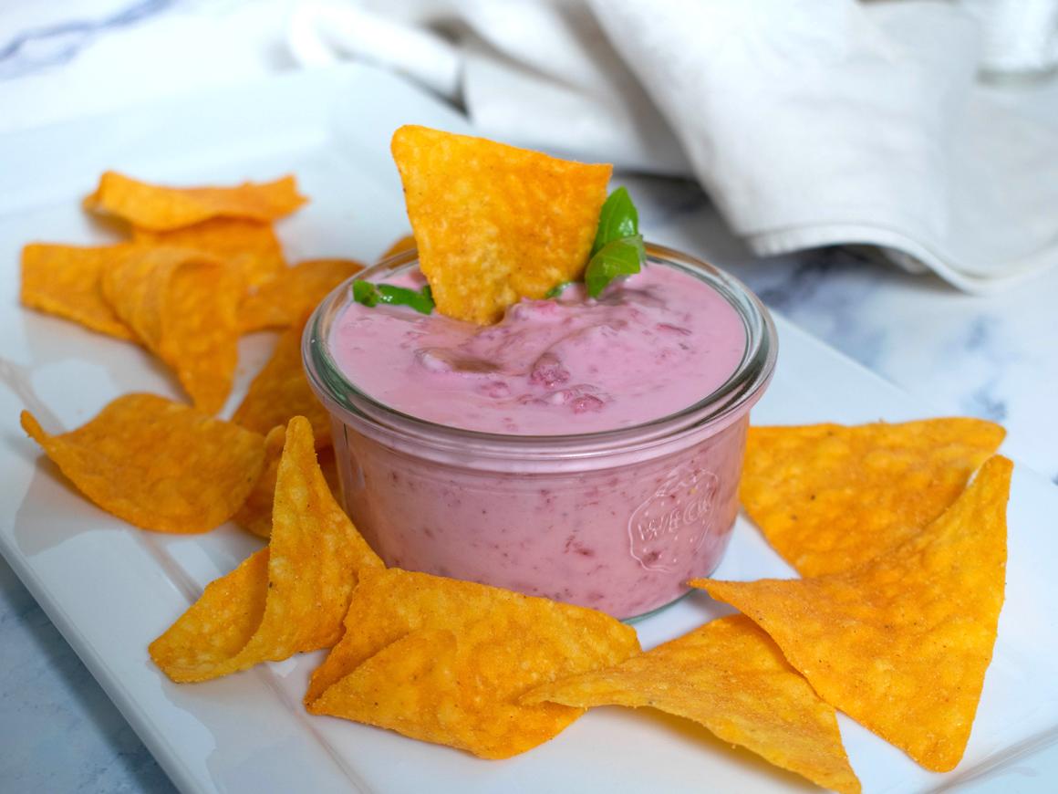 Rote Bete-Feta-Dip