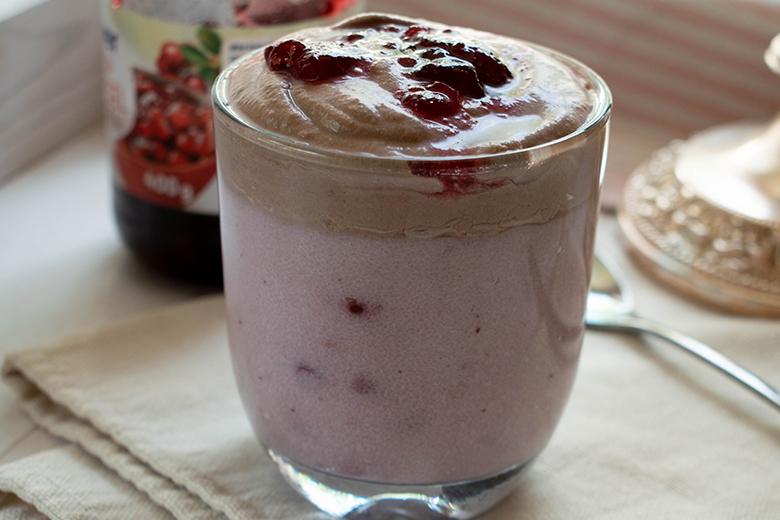 Preiselbeer-Schokoladencreme-Grieß