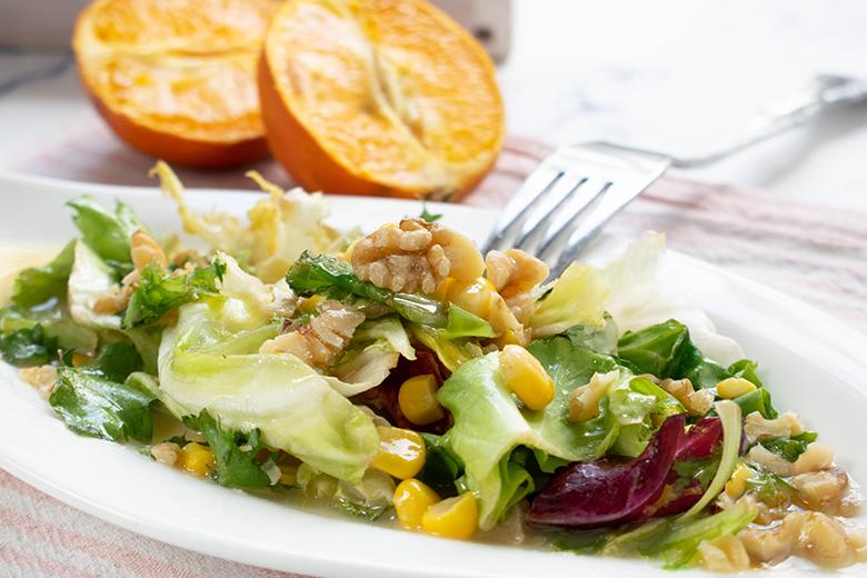 Walnuss-Orangen-Dressing