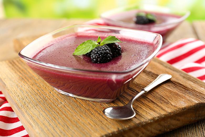 Brombeerpudding