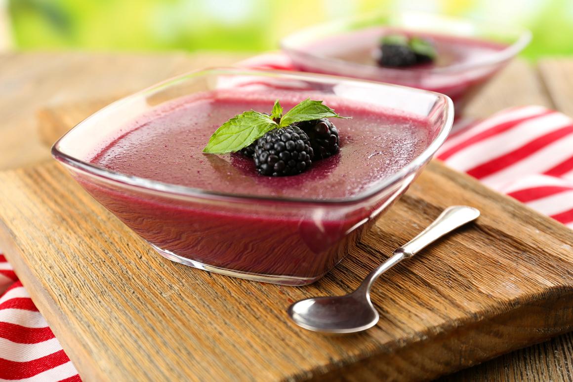 Brombeerpudding