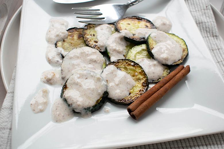 Joghurt-Sauce mit Zimt