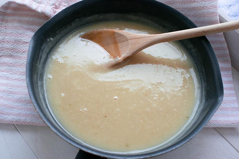 Braune, vegane Sauce