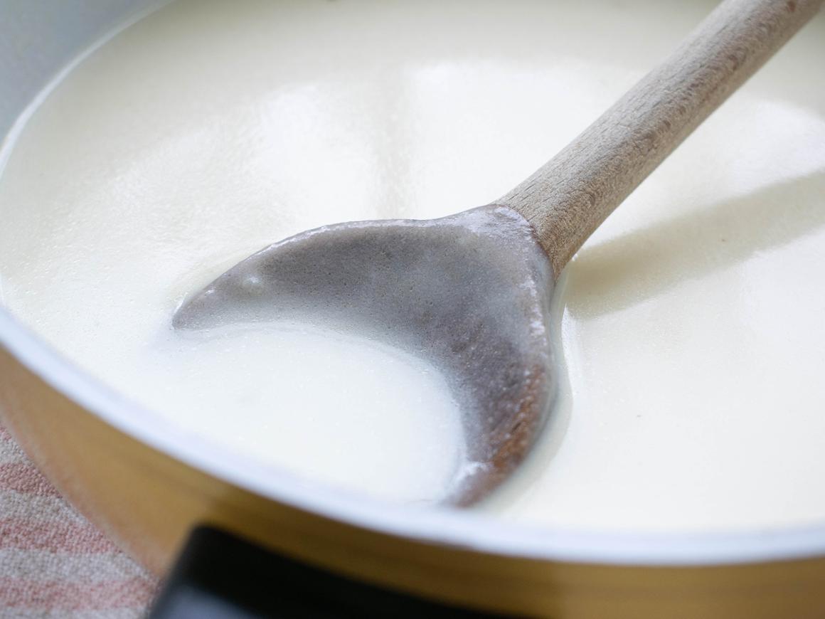 Französische weiße Buttersauce
