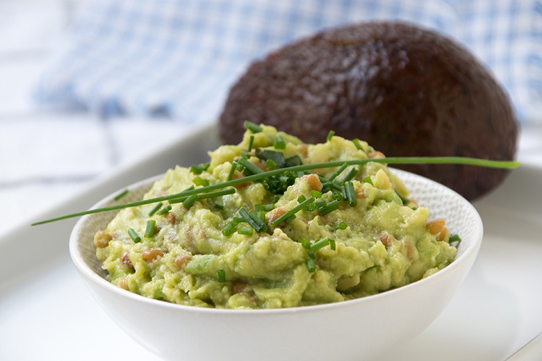 Veganer Linsenaufstrich mit Avocado