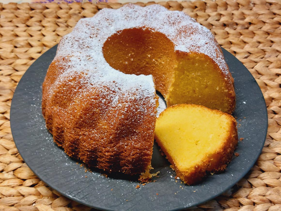 Eierlikör-Gugelhupf