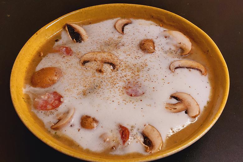 Kartoffel-Champignon-Suppe mit Wasabi