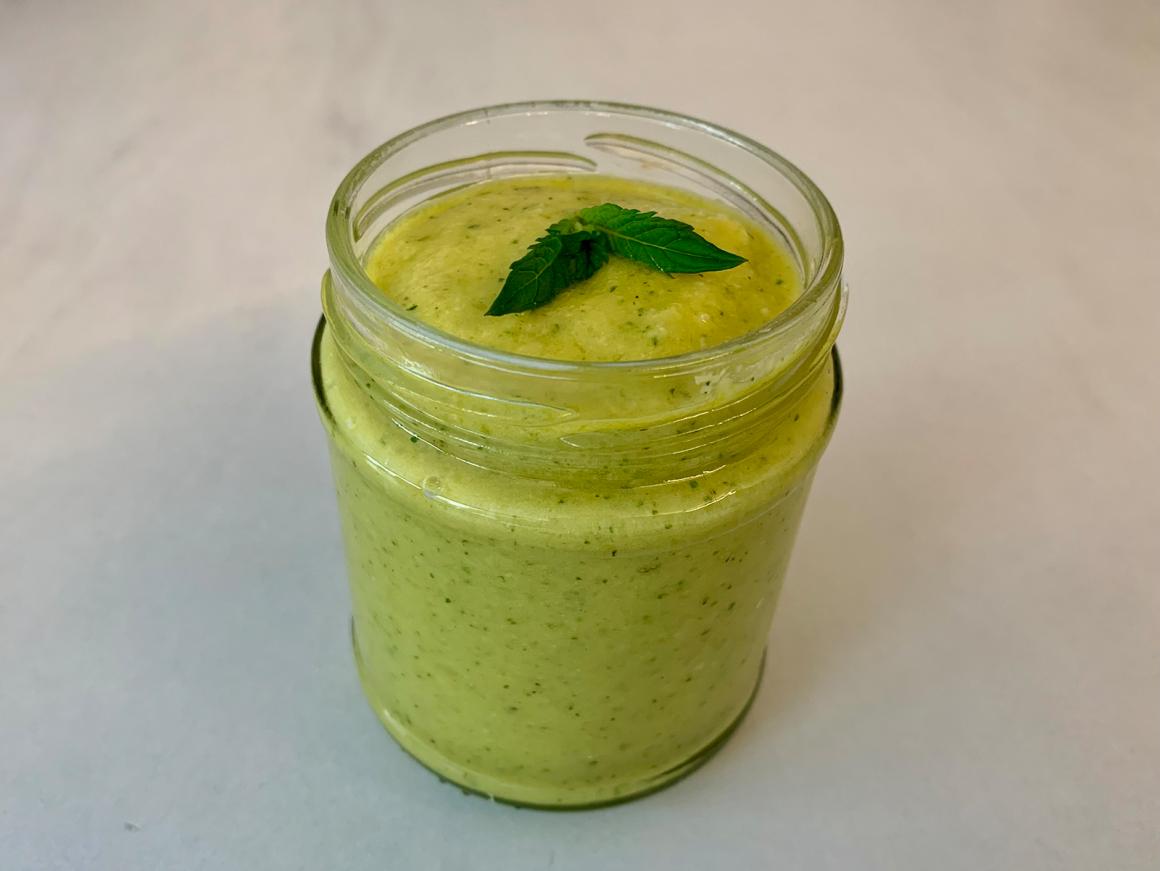 Zitronen-Mandel-Pesto