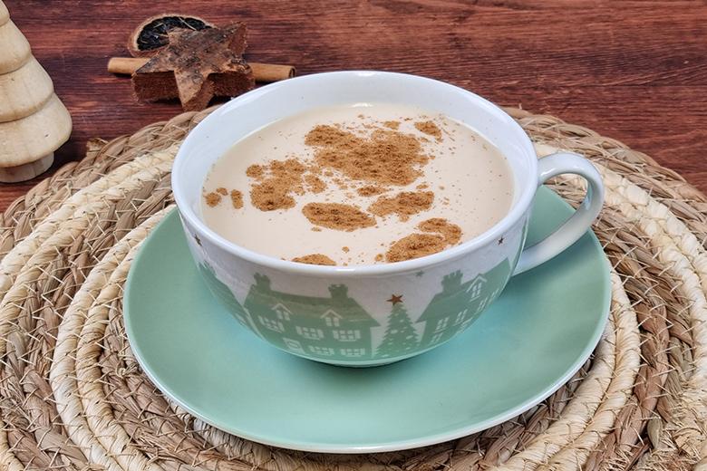 Winterlicher Lebkuchen-Milchtee
