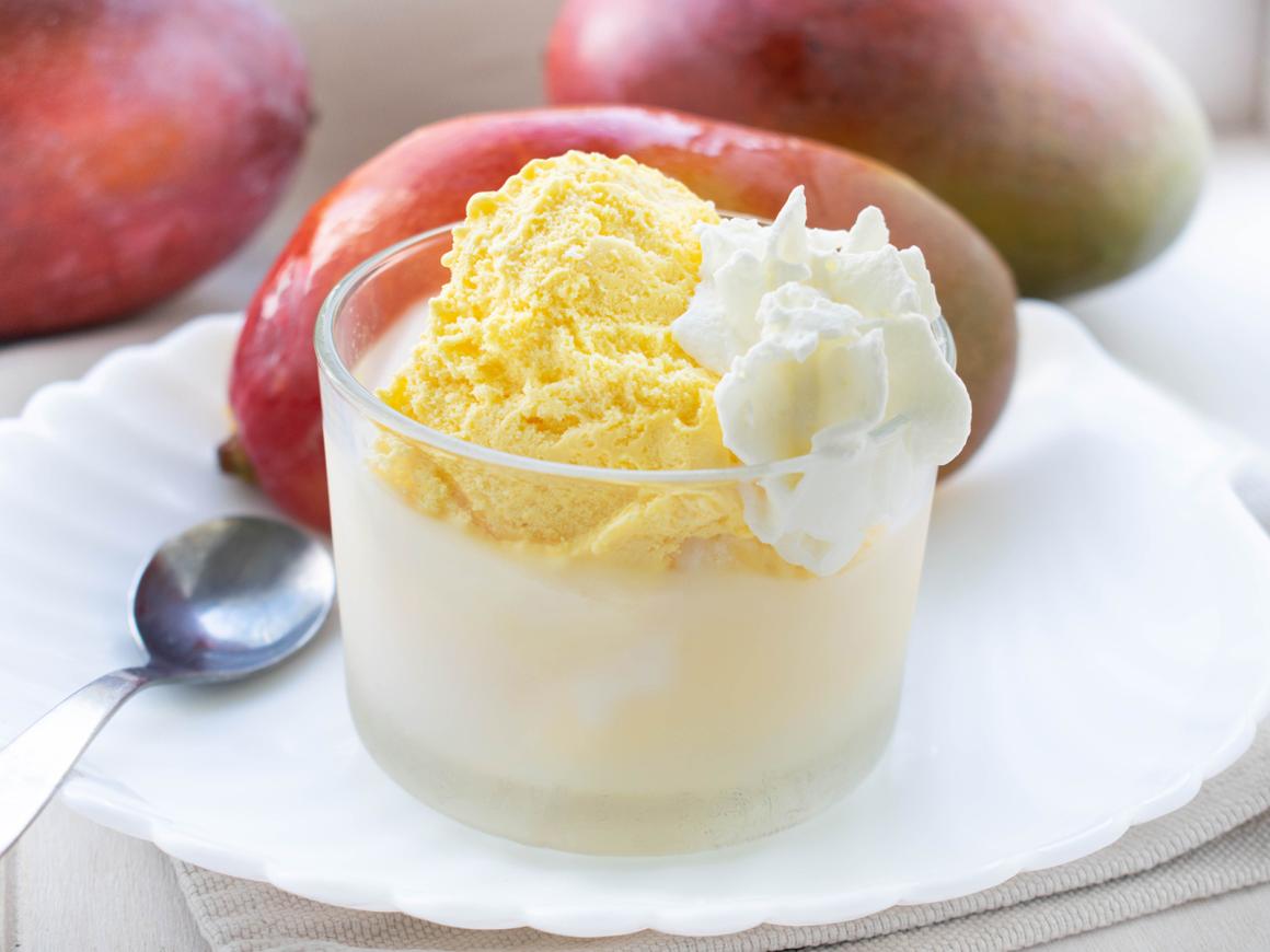 Kokos-Mango-Eis