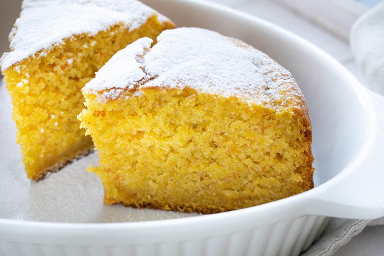 Saftiger Kürbiskuchen mit Öl