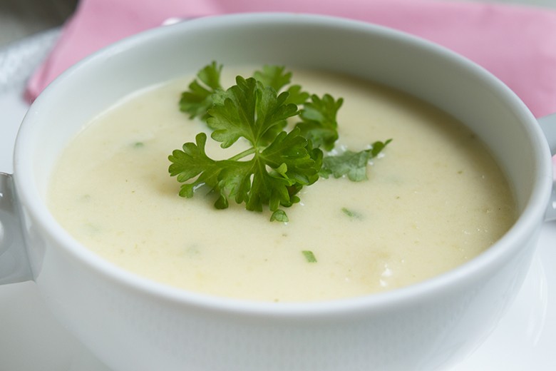 Kartoffelsuppe mit Kokos