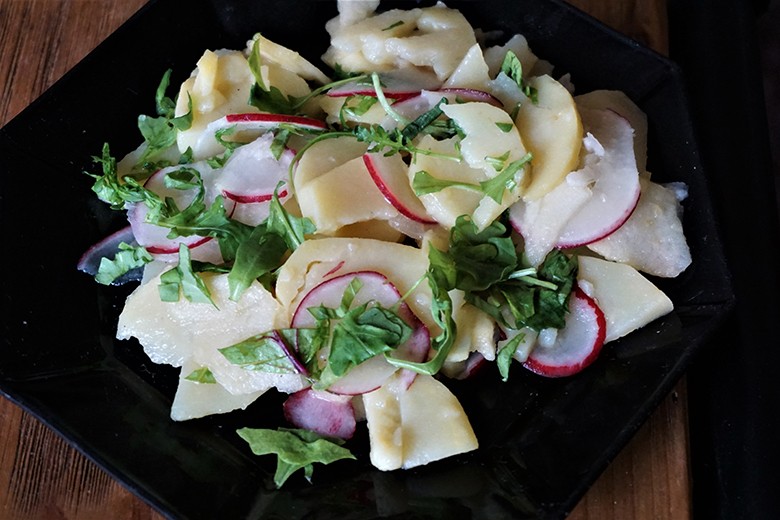 Kartoffelsalat mit Apfel