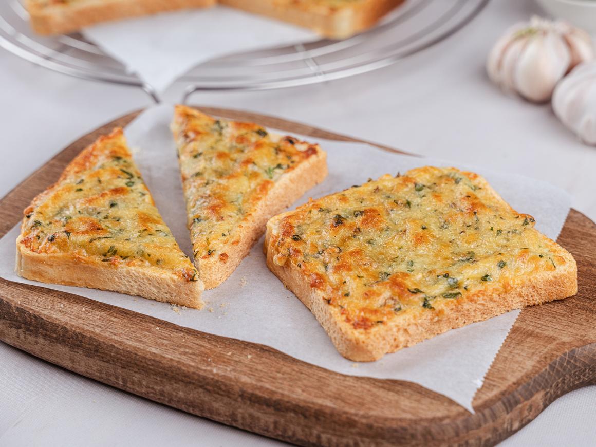 Einfacher Knoblauchtoast