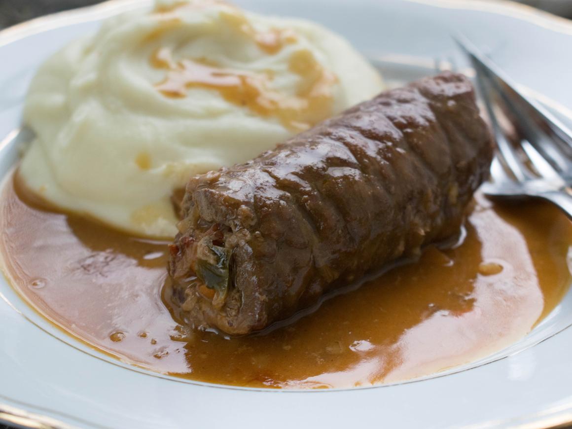 Rouladen mit Kartoffelpüree