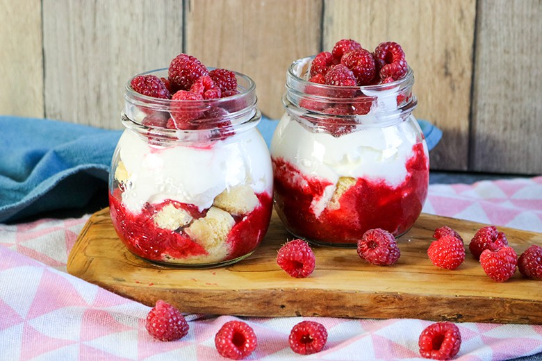 Himbeer-Schmand-Dessert