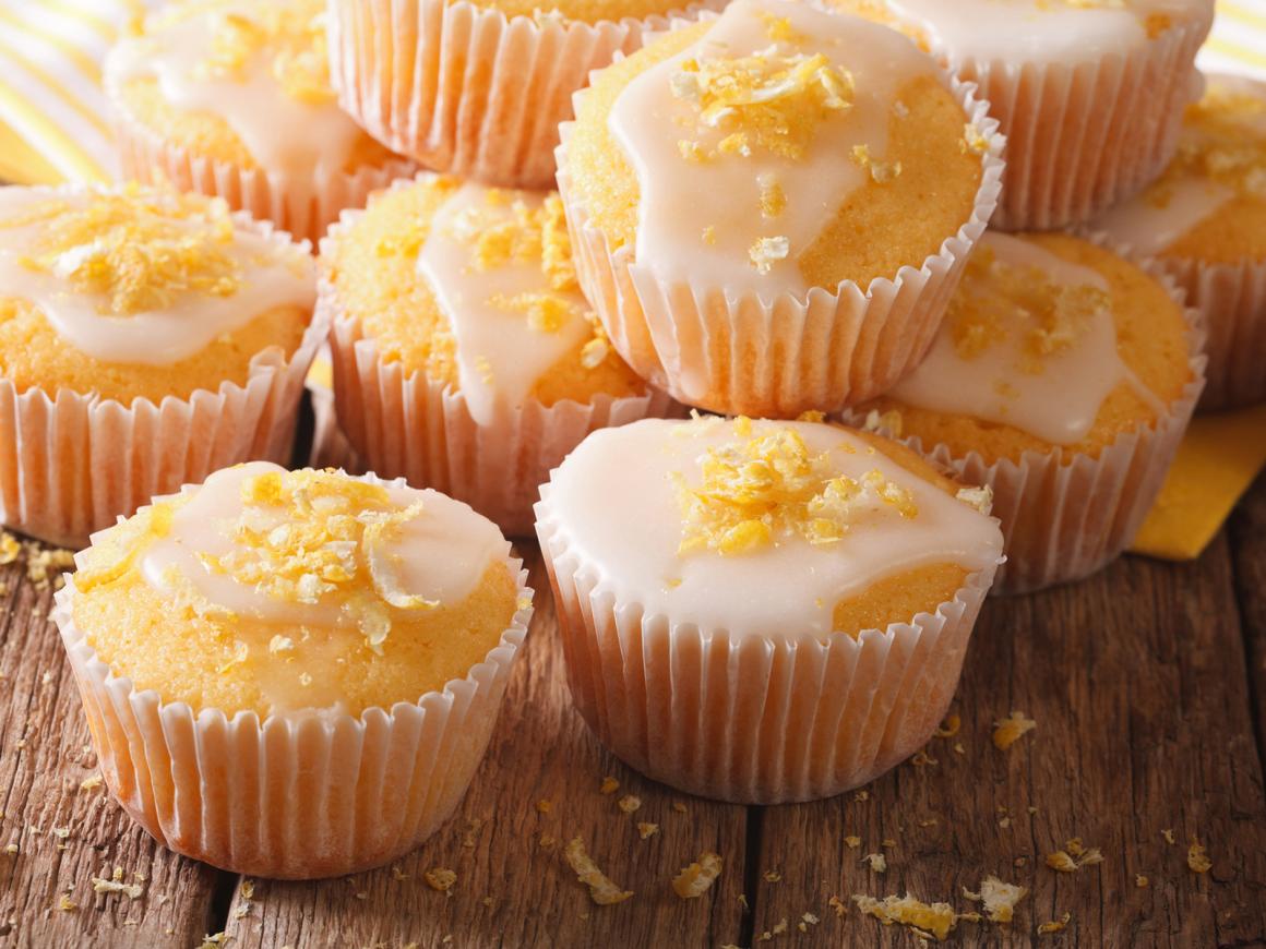 Zitronenmuffins mit Kokos