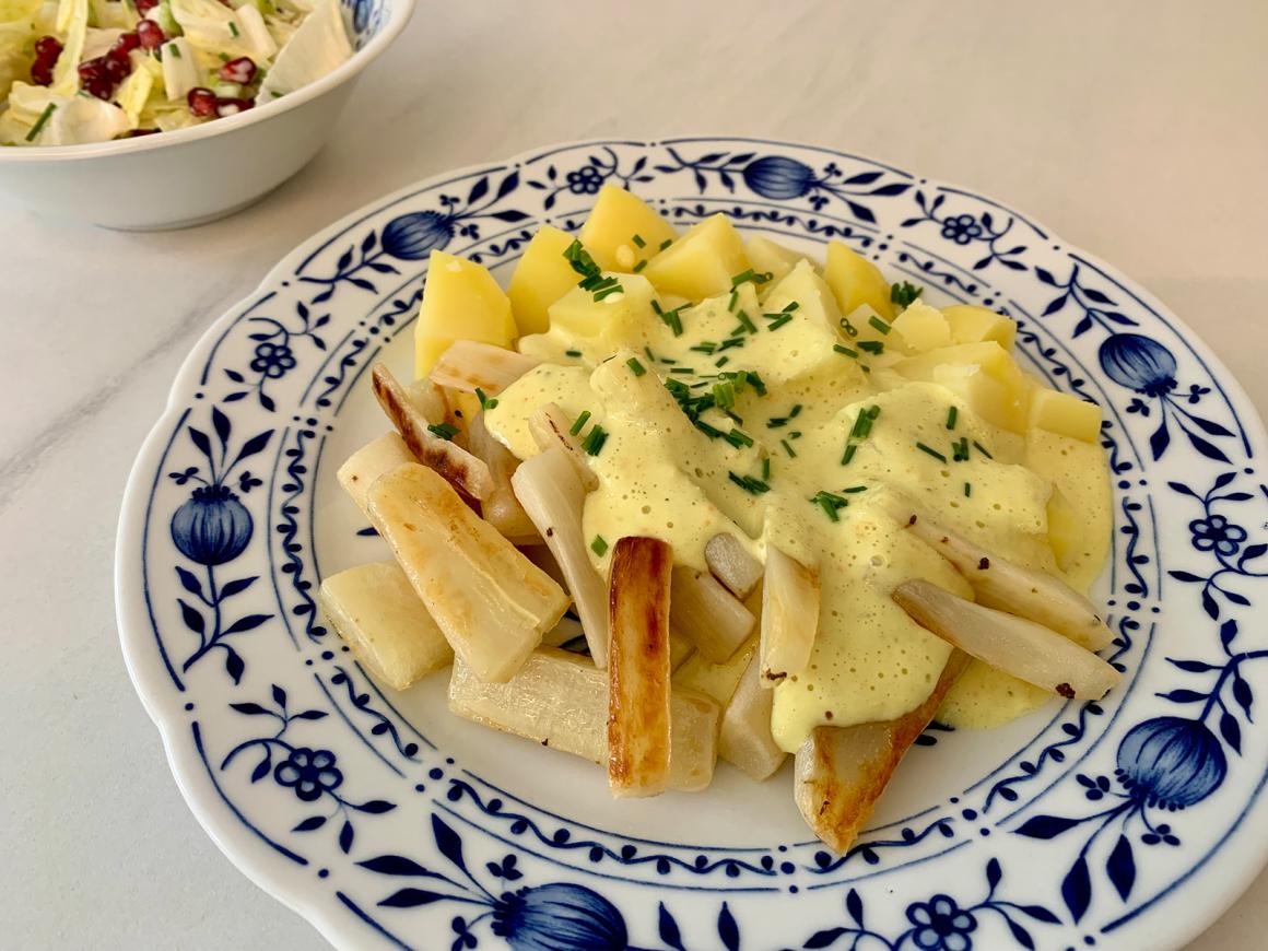 Schwarzwurzeln mit Zitronensoße und Kartoffeln