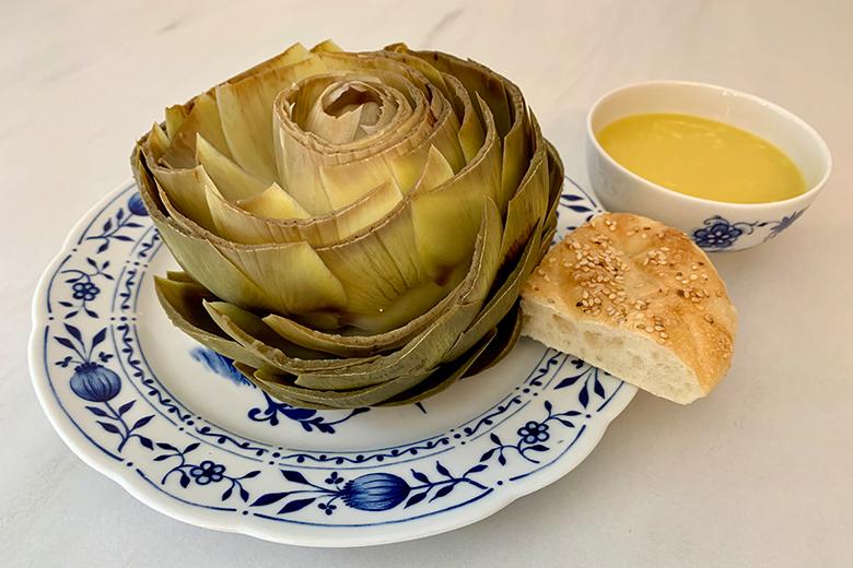 Artischocken mit Vinaigrette