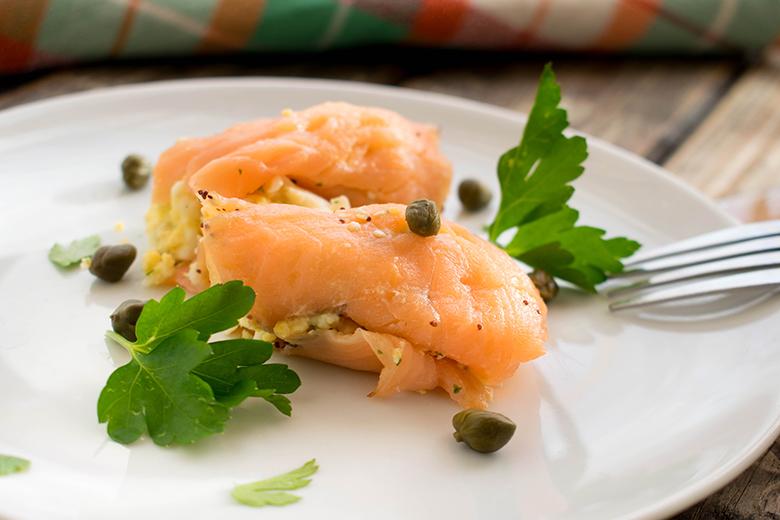 Lachsröllchen