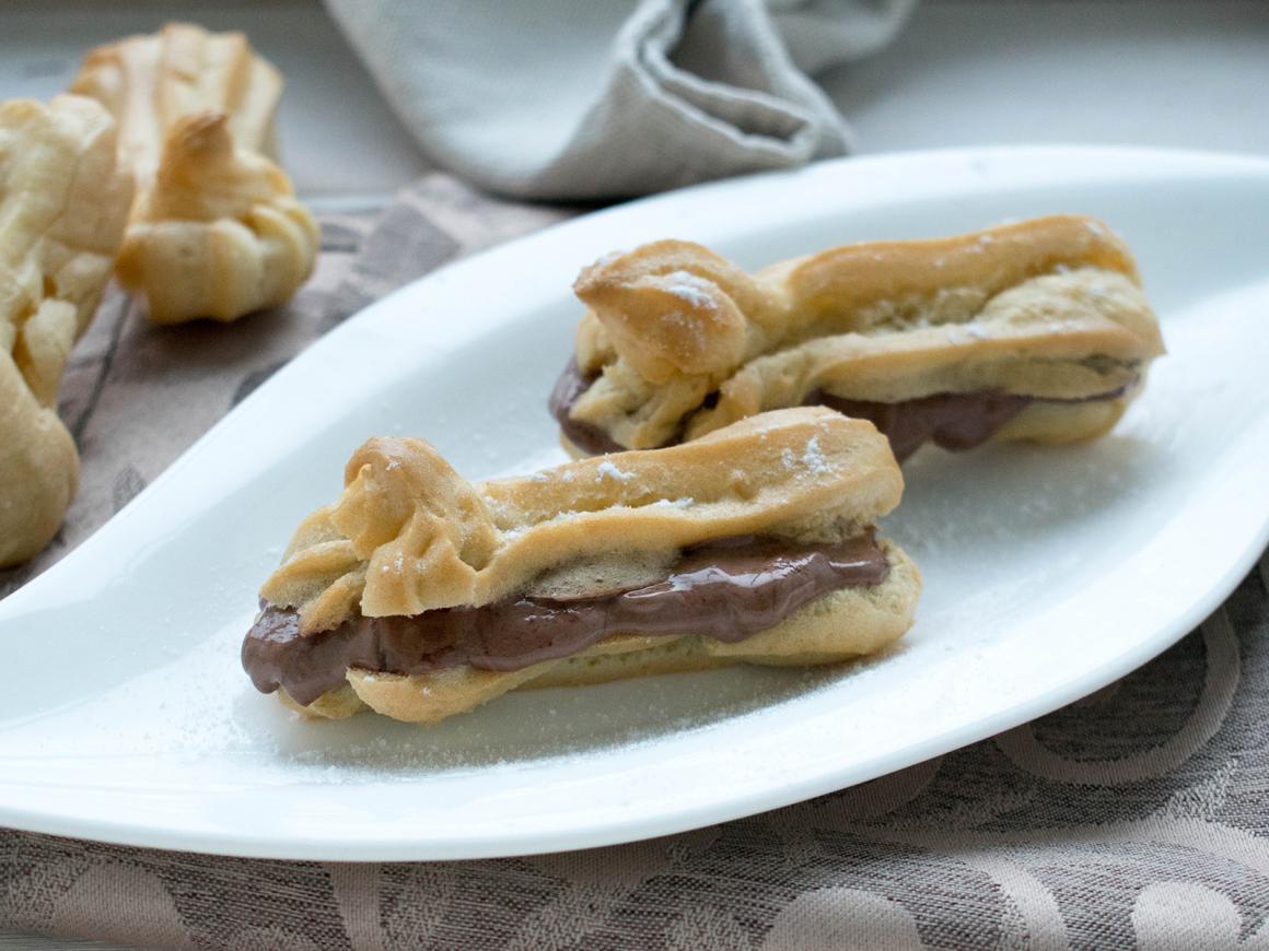Eclairs mit Schokocreme