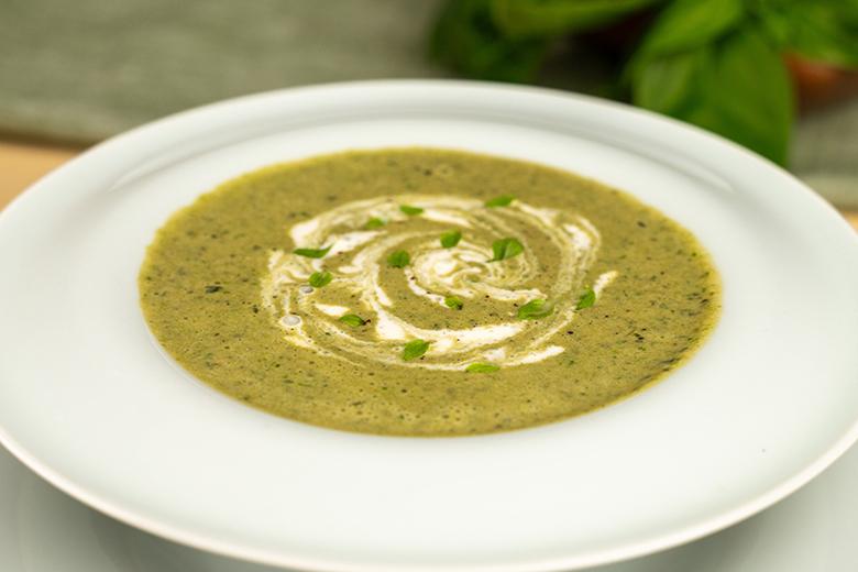 Basilikumsuppe