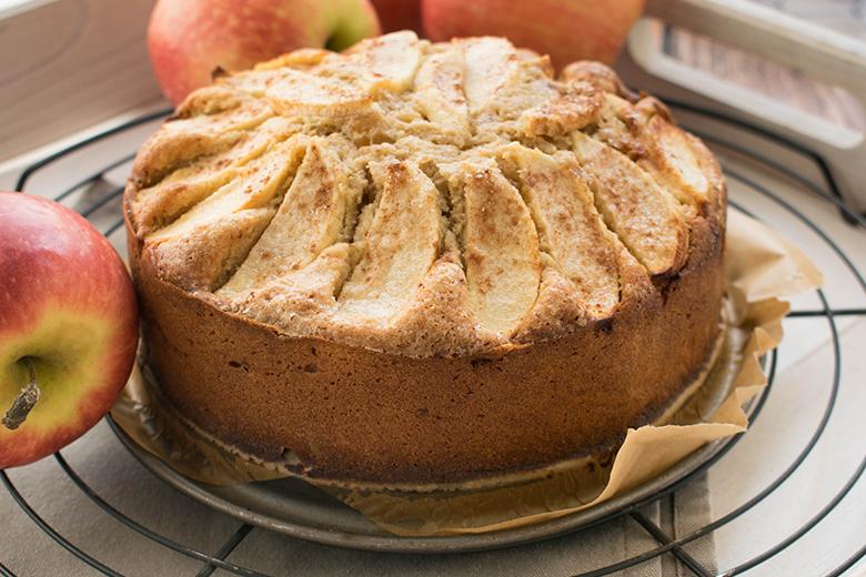 Apfel-Schmand-Kuchen aus Rührteig