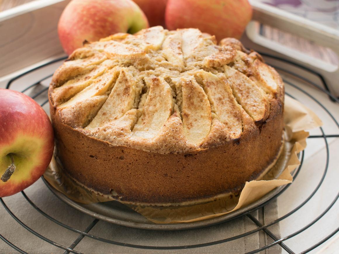 Apfel-Schmand-Kuchen aus Rührteig
