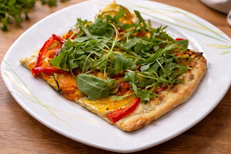 Vegetarischer Flammkuchen