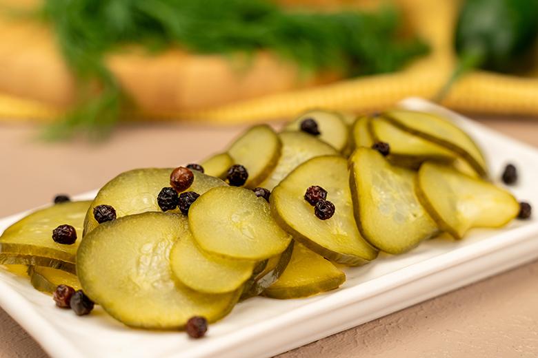 Süß-Sauer eingelegte Salatgurken