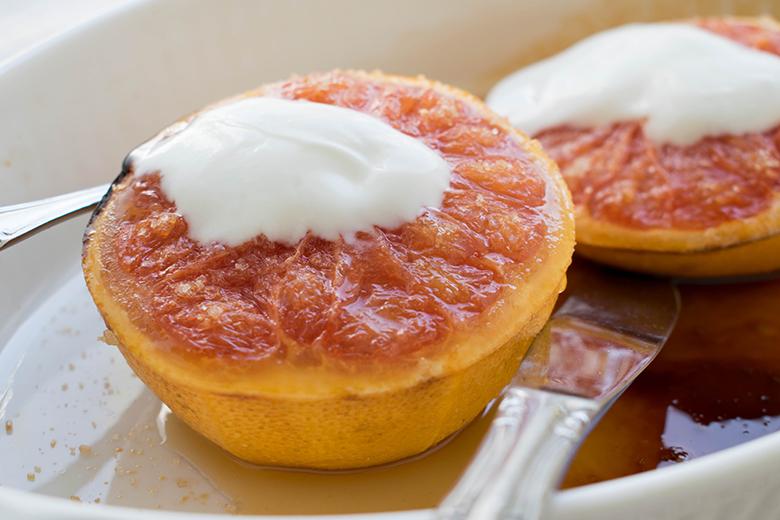 Gebackene Grapefruits