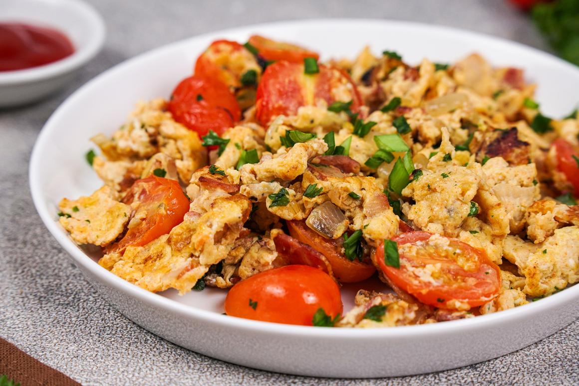Rühreier mit Tomaten