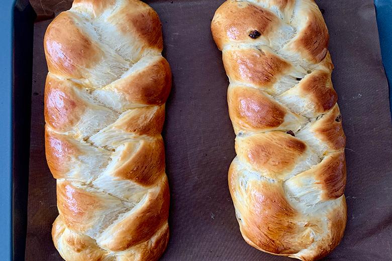 Hefezopf mit und ohne Rosinen